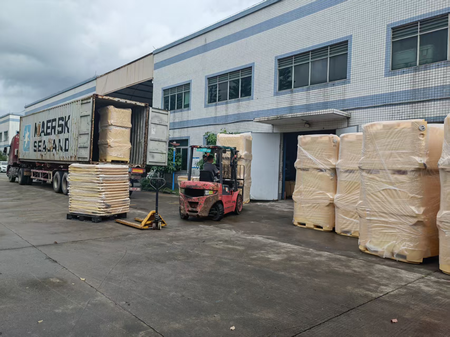 Insulated Cooler Box for Seafood Cold Chain-1