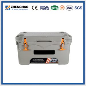 Compact Insulated Cooler Box for Fresh Food Storage 1